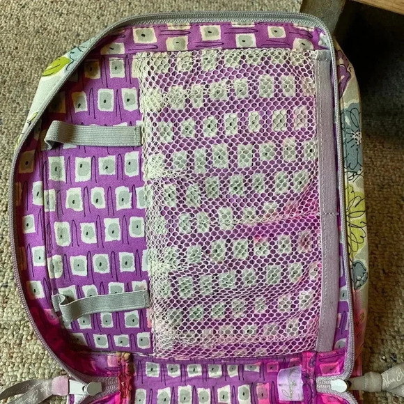 Vera Bradley Floral Fabric Mini Hangs Makeup Bag - Picture 5 of 6